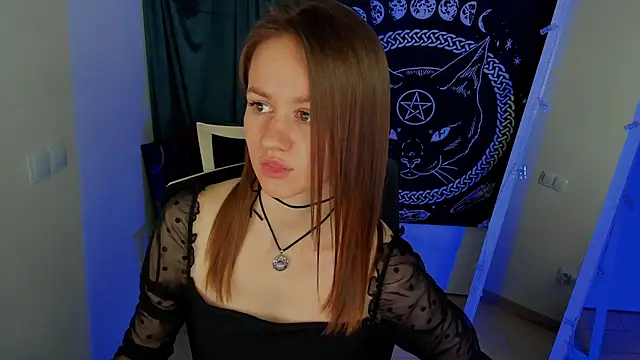 Catherine e online show from 10.31.25