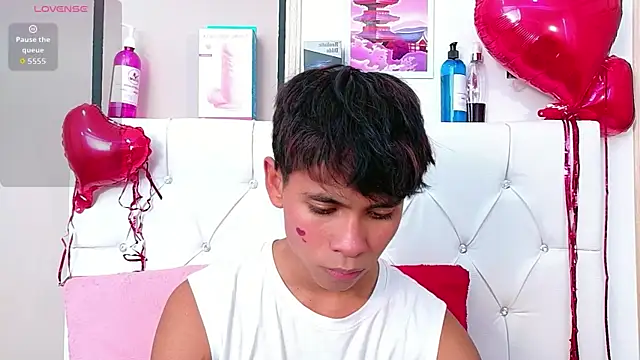 Ethan Westt online show from 02.11.26