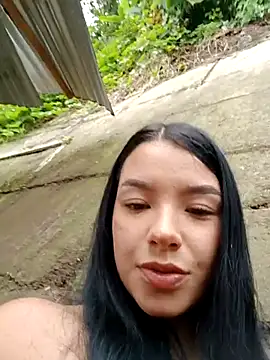 Snapshot of adrianagilton chatting on 11.02.25 adrianagilton online show from 11.02.25