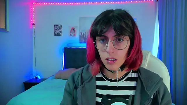 goth minerva online show from 02.11.26