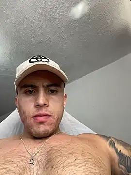 Snapshot of LucasJewely chatting on 02.03.26 LucasJewely online show from 02.03.26