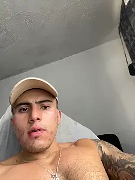 Snapshot of LucasJewely chatting on 02.06.26 LucasJewely online show from 02.06.26