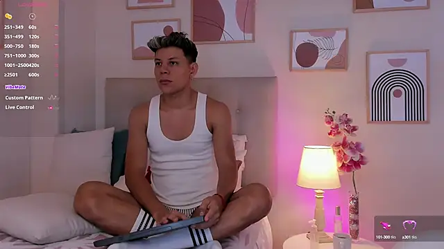 Almiboys online show from 09.11.25