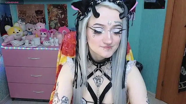 Manuela unicorn online show from 04.14.26