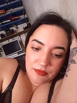 Snapshot of myla_rommer1 chatting on 03.19.25 myla rommer1 online show from 03.19.25