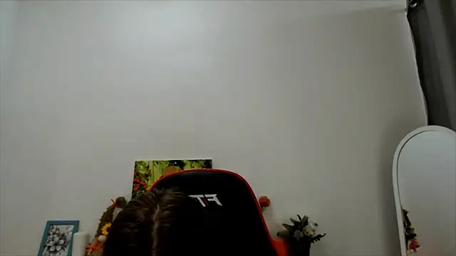 Snapshot of Lucky_Lana chatting on 11.13.25 Lucky Lana online show from 11.13.25