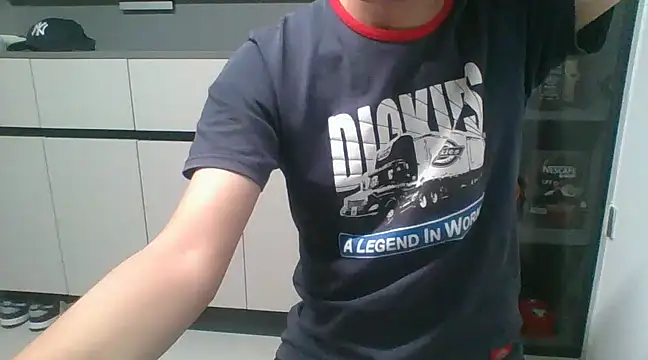 Snapshot of nole_china7 chatting on 03.20.25 nole china7 online show from 03.20.25