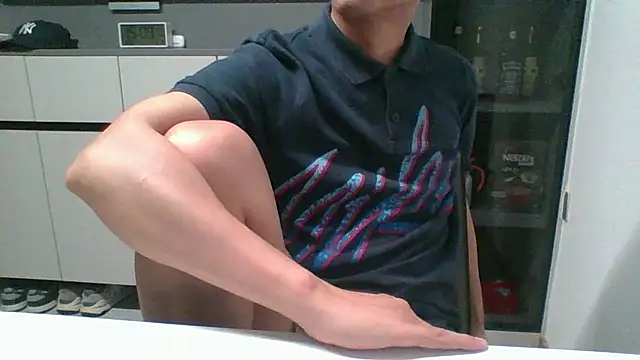 Snapshot of nole_china7 chatting on 09.15.25 nole china7 online show from 09.15.25