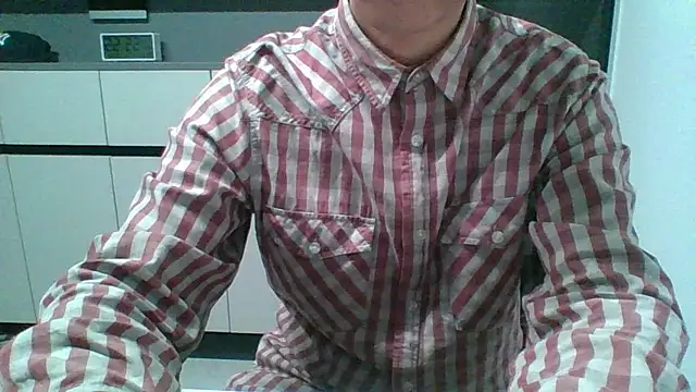 Snapshot of nole_china7 chatting on 09.28.25 nole china7 online show from 09.28.25