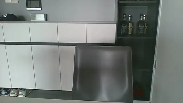 Snapshot of nole_china7 chatting on 10.01.25 nole china7 online show from 10.01.25