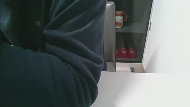 Snapshot of nole_china7 chatting on 10.11.25 nole china7 online show from 10.11.25