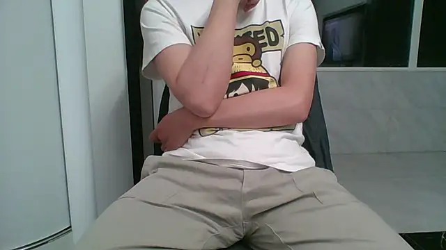 Snapshot of nole_china7 chatting on 11.20.25 nole china7 online show from 11.20.25