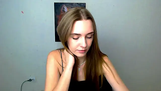Snapshot of Doll_Angelina chatting on 07.29.26 Doll Angelina online show from 07.29.26