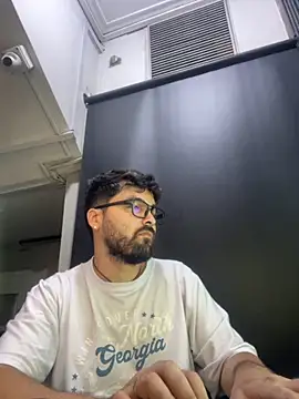 Freakydrag online show from 09.23.25