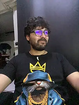 Freakydrag online show from 11.15.25