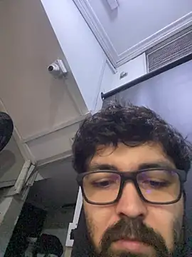 Freakydrag online show from 11.16.25