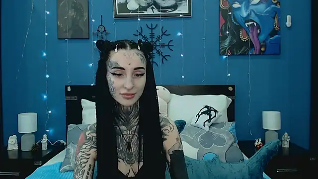 Snapshot of Velvetbat chatting on 05.03.26 Velvetbat online show from 05.03.26