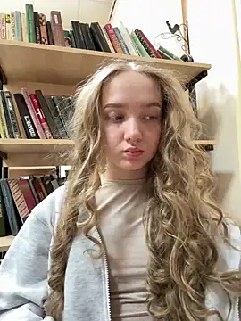 Snapshot of bambi_lu chatting on 02.02.26 bambi lu online show from 02.02.26