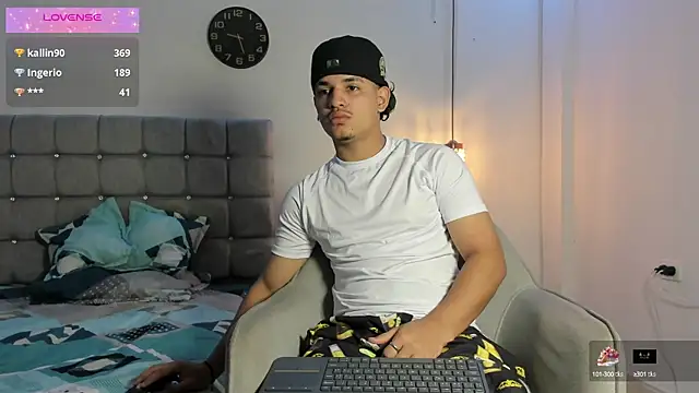 samxx muscle online show from 09.18.25