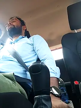 UAjit online show from 11.13.25