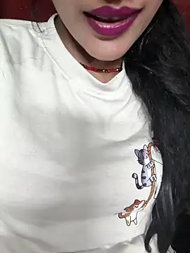 Eshwari Chopra online show from 09.15.25