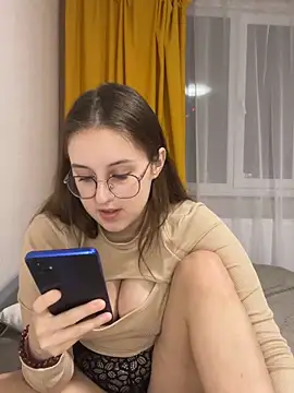 Vviikkssiikk online show from 12.19.25