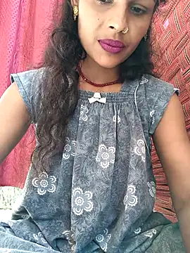 Eshna Dabral online show from 09.20.25