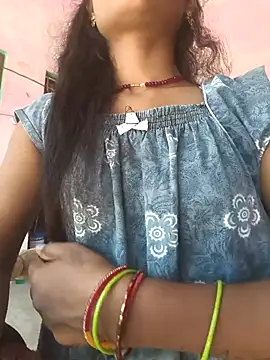 Eshna Dabral online show from 09.25.25