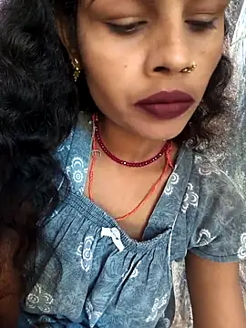 Eshna Dabral online show from 11.28.25