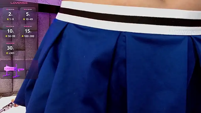 TianaFerrer online show from 11.28.25