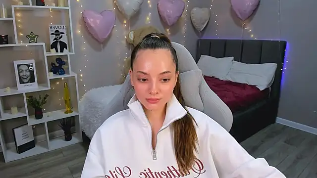 MelanieAlves online show from 02.25.26