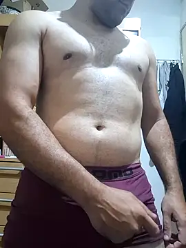 Snapshot of Souza_jlsm chatting on 09.18.25 Souza jlsm online show from 09.18.25