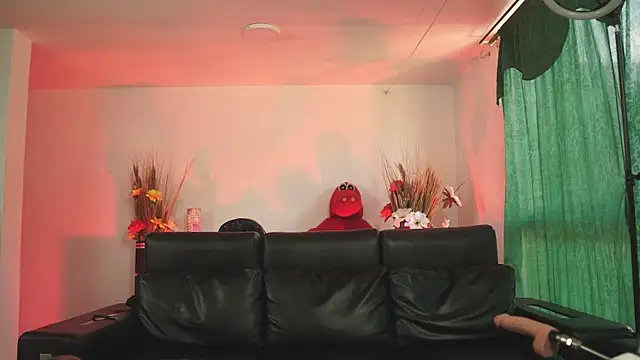 bonniie 98  online show from 10.29.25