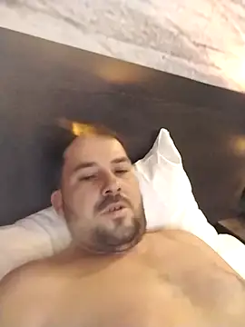 Snapshot of iunutmi chatting on 10.06.25 iunutmi online show from 10.06.25