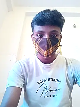 Snapshot of _fucker_18 chatting on 10.16.25 fucker 18 online show from 10.16.25