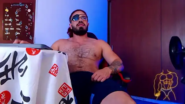 Snapshot of pirata_fitness chatting on 06.22.26 pirata fitness online show from 06.22.26