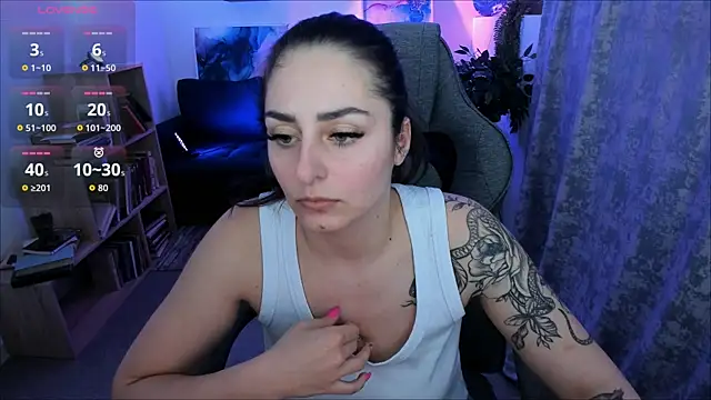 Snapshot of ValeriiMills chatting on 03.23.26 ValeriiMills online show from 03.23.26