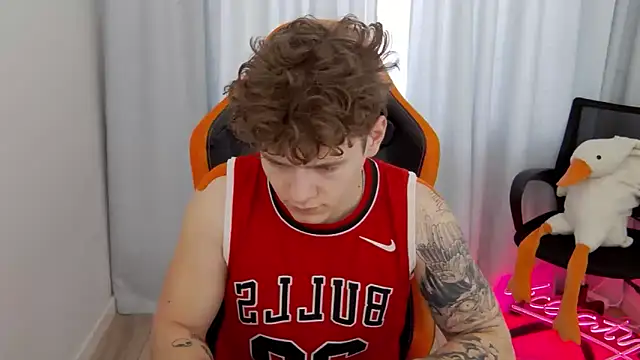 DanyDavis online show from 04.14.26