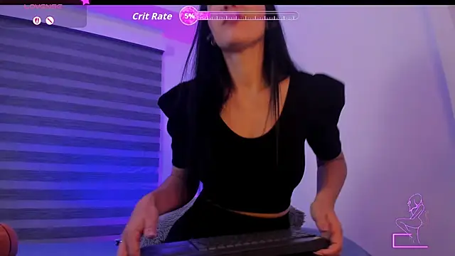 Snapshot of SaraRoldan chatting on 09.13.25 SaraRoldan online show from 09.13.25