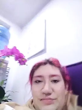 Cerecitaa02  online show from 09.26.25