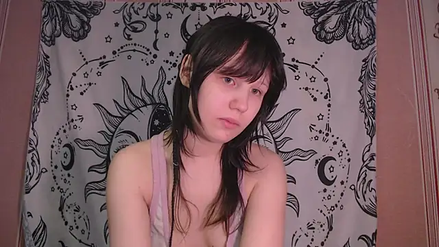 Thighswithspikes online show from 02.18.26