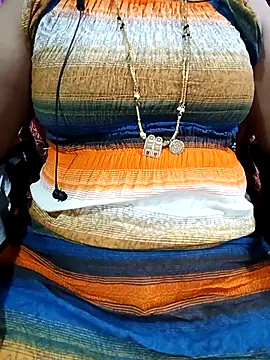 Snapshot of tamiltady chatting on 10.17.25 tamiltady online show from 10.17.25