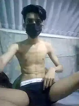 HannanKhan25 online show from 09.18.25