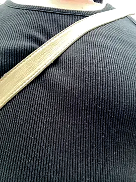 Snapshot of K_Siras chatting on 09.15.25 K Siras online show from 09.15.25