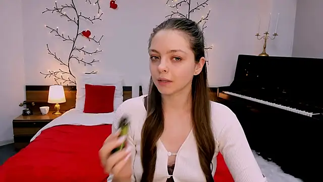 marshmallowee online show from 03.23.25