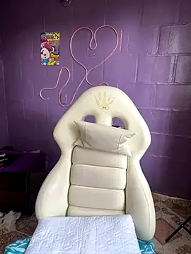 Baby  Otaku online show from 10.09.25