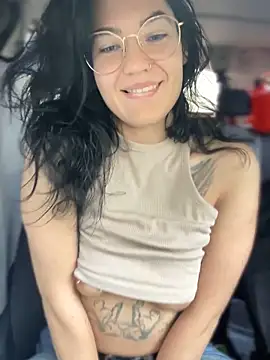 Snapshot of MeekyRich chatting on 09.23.25 MeekyRich online show from 09.23.25