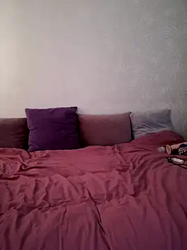 Snapshot of MeekyRich chatting on 10.17.25 MeekyRich online show from 10.17.25