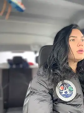 Snapshot of MeekyRich chatting on 11.23.25 MeekyRich online show from 11.23.25