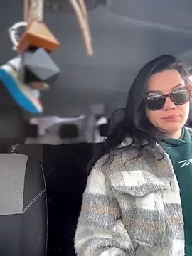 MeekyRich online show from 04.21.26